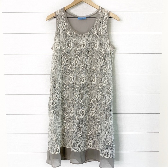 Simply Vera Vera Wang Dresses & Skirts - Simply Vera Vera Wang lace sleeveless dress